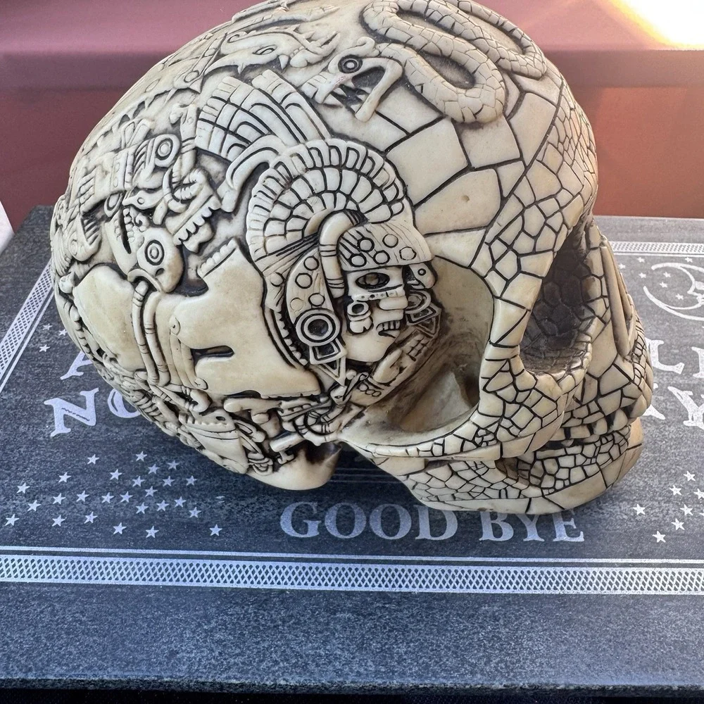 Design Clinic Summit Collection Skull Figurine w/ 2-Headed Sea Serpent - 5.50"T - Picture 3 of 4